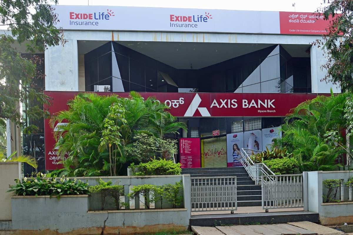 Q2 नतीजों के बाद Axis Bank के शेयरों में 4% की छलांग, विश्लेषकों ने ₹1,525 तक का लक्ष्य बताया