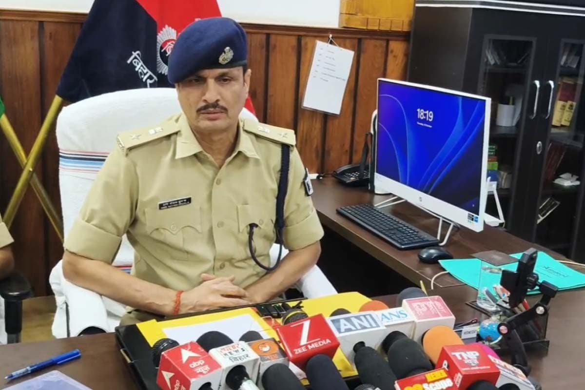 कैमूर पुलिस ने मतदान से पूर्व अलग-अलग स्थानों से 20 लाख 70 हजार रुपए जब्त किए