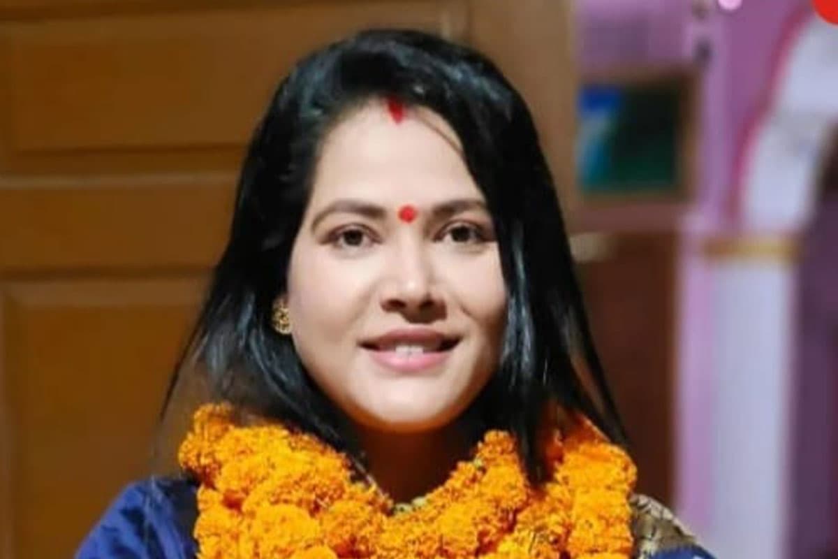 बिहार में मतदान से पहले एनडीए को झटका, लोजपा प्रत्याशी सीमा सिंह का नामांकन रद्द