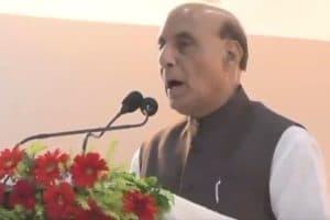 बांग्लादेश उच्चायोग पहुंचे रक्षा मंत्री राजनाथ सिंह