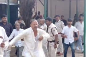 RJD Leader Madan Shah Ticket Corruption 2025: राबड़ी निवास के बाहर टिकट विवाद और घूस के आरोप