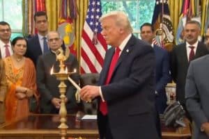 Trump Diwali 2025: ओवल ऑफिस में दीया जलाकर भारत-अमेरिका संबंध मजबूत