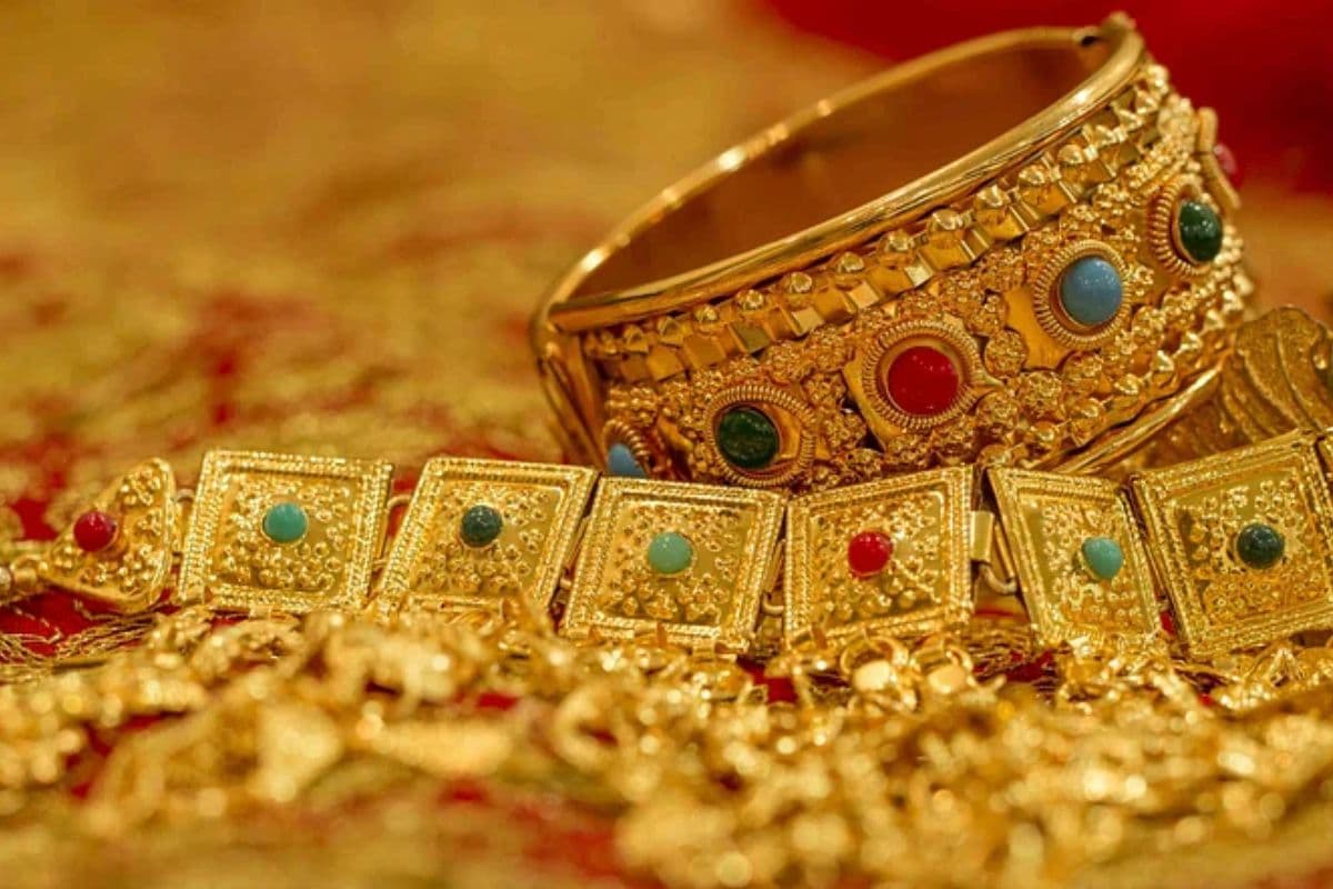 Gold Price Today: भारत में आज सोने की कीमतें और निवेश के लाभ | 23rd October 2025