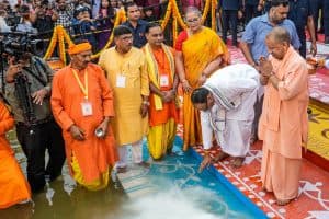 Chhath Puja: योगी आदित्यनाथ इसे भारत की प्राचीन विरासत और सामाजिक एकता का प्रतीक बताते हैं | छठ पूजा पर बोले योगी आदित्यनाथ