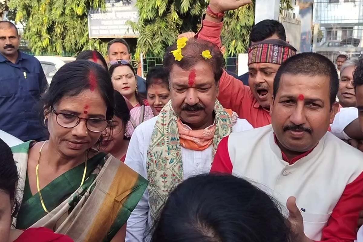 महागठबंधन अब महालठबंधन बन गया है — भाजपा प्रदेश अध्यक्ष दिलीप जायसवाल का प्रहार