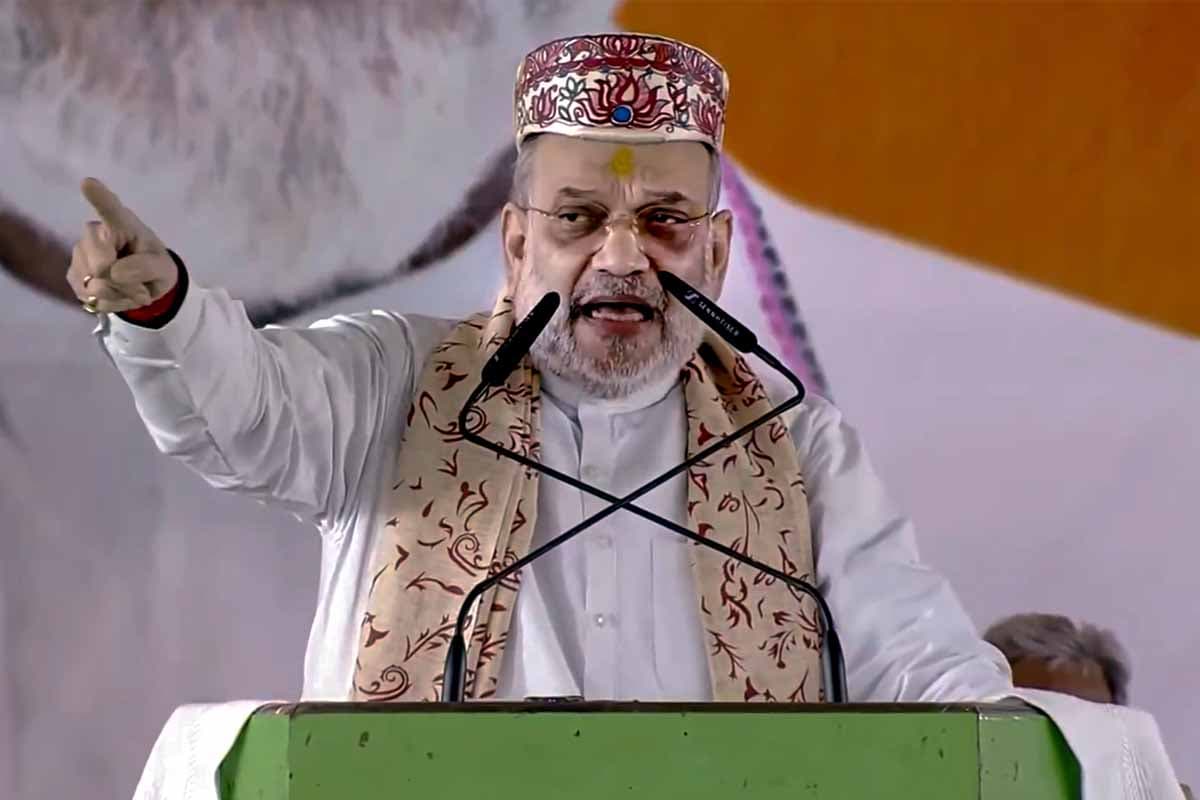 Bihar Chunav: “क्या आरजेडी-कांग्रेस की सरकार बनने पर जेल से बाहर आएंगे पीएफआई के सदस्य? अमित शाह ने उठाया बड़ा सवाल”