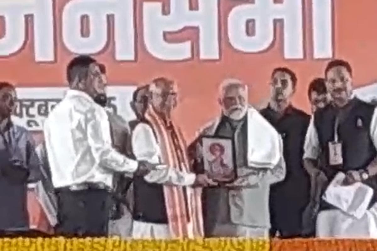 प्रधानमंत्री मोदी ने छपरा में गरजते हुए कहा, बिहार में जंगल राज नहीं लौटने देंगे