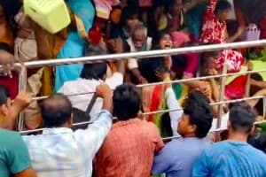 President Murmu Condolence on Temple Stampede News – आंध्र प्रदेश वेंकटेश्वर मंदिर भगदड़ पर राष्ट्रपति द्रौपदी मुर्मू ने जताया गहरा दुख