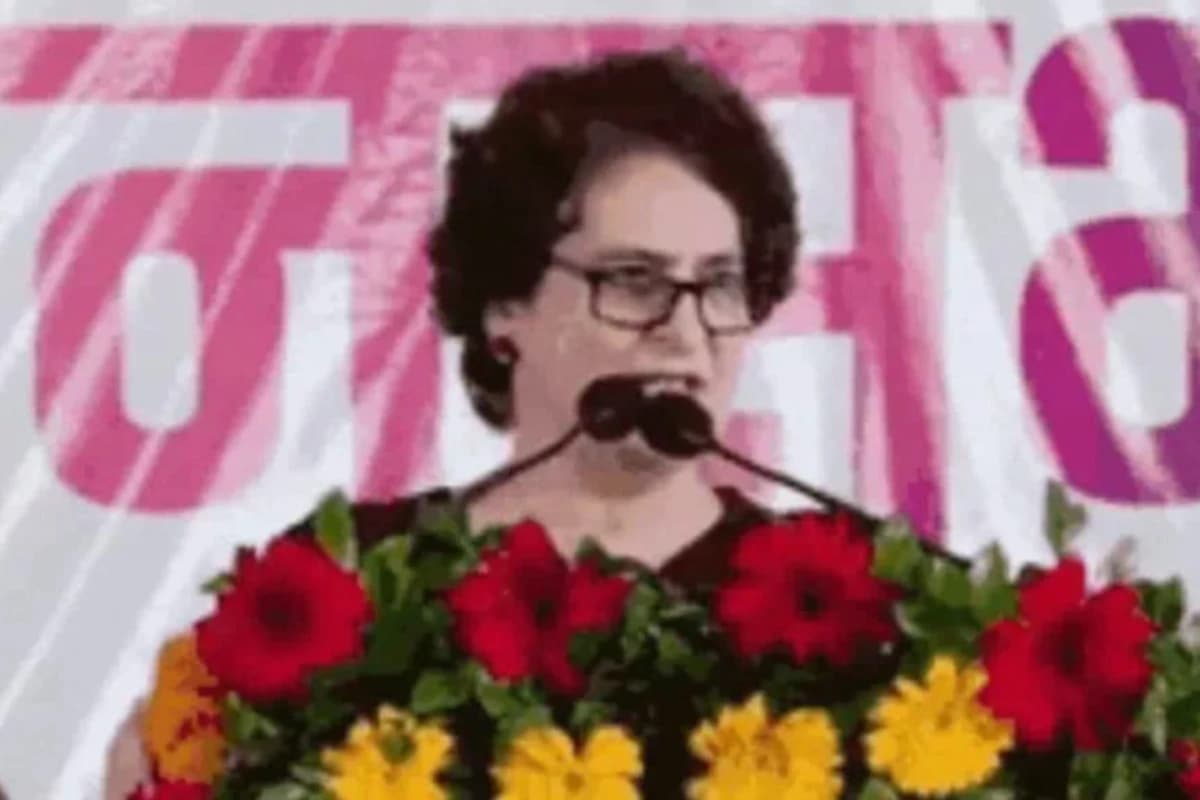Bihar Chunav: रोसड़ा में प्रियंका गांधी का भव्य रोड शो, महागठबंधन ने दिखाई एकता की शक्ति