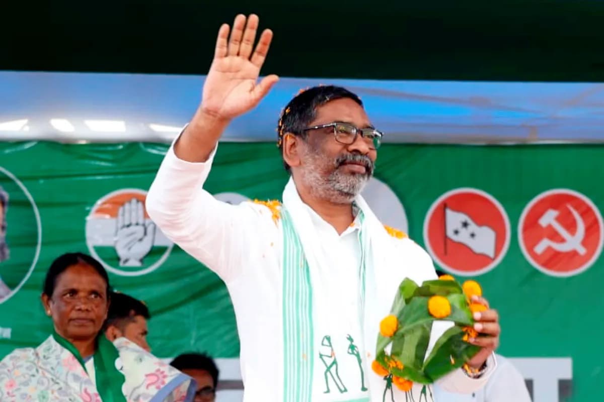 Jharkhand News: जमीन घोटाला मामले में मुख्यमंत्री हेमंत सोरेन को बड़ा झटका! ईडी कोर्ट ने खारिज की दोषमुक्ति याचिका