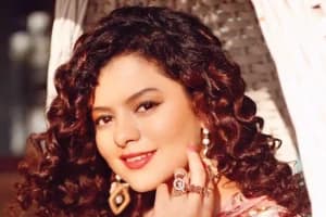 Palak Muchhal Guinness World Record: बॉलीवुड की सुर साम्राज्ञी बनीं मानवता की मिसाल, 3,800 बच्चों के दिलों में लौटाई धड़कन