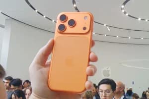 iPhone 18 Pro: एप्पल लाएगा नया यूनिफॉर्म डिजाइन, टू-टोन फिनिश की शिकायतों को करेगा खत्म