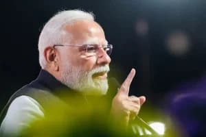 New Labour Policy: एक साल में ग्रेच्युटी, ओवरटाइम पर दोगुना भुगतान और श्रमिकों के लिए बड़े बदलाव