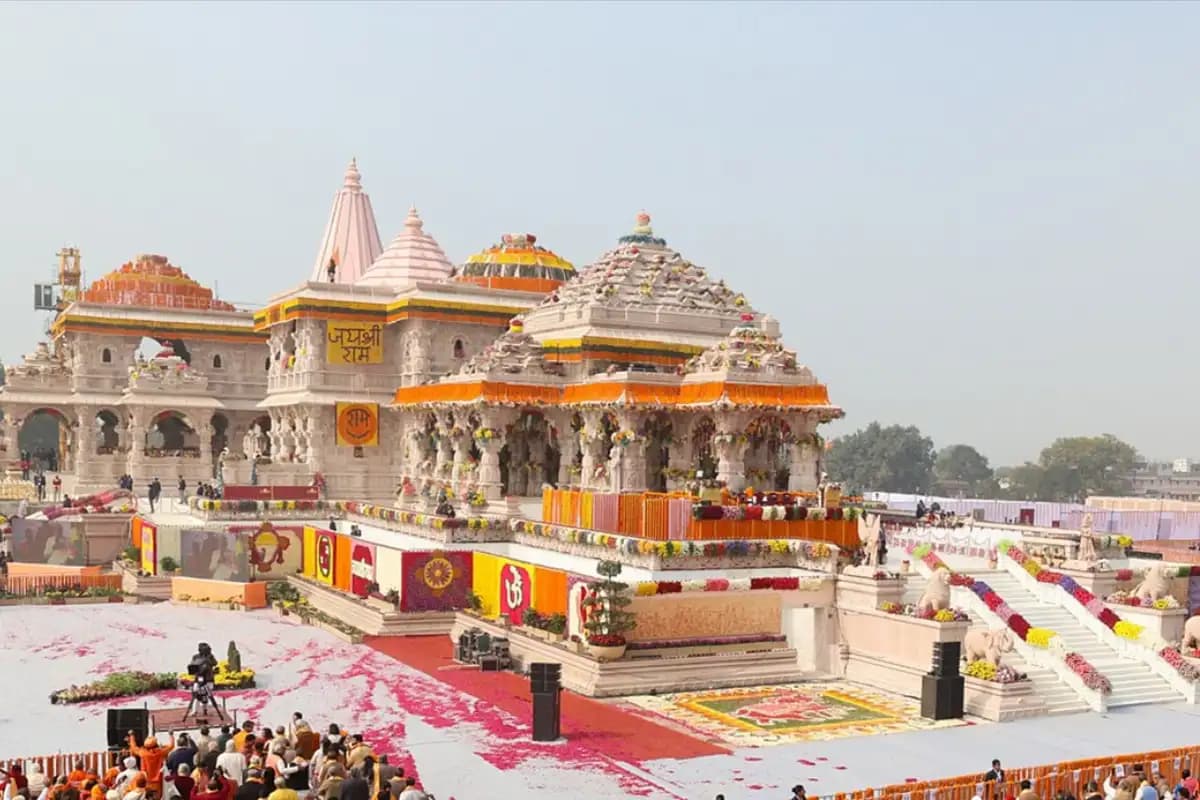 Ram Mandir Pran Pratishtha: राममय हुई अयोध्यानगरी, आज मनायी जा रही प्राण प्रतिष्ठा की दूसरी वर्षगांठ
