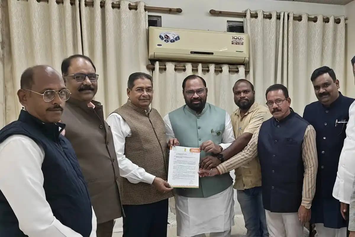 घुग्घुस नगर परिषद चुनाव में आचार संहिता उल्लंघन, डब्ल्यूसीएल अधिकारियों और भाजपा विधायक पर लगे आरोप