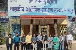 ITI Student Success Story: आई.टी.आई. छात्र से प्रशिक्षण अधिकारी बने अशोक राजनकर की यात्रा