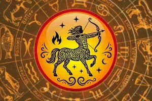 धनु राशि 2026: धनु राशि का सालभर का राशिफल, जानें प्यार और करियर का हाल