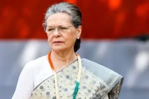 सोनिया गांधी की अचानक बिगड़ी तबीयत