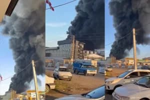 Explosion at Iran’s Dairy Factory: ईरान में आर्थिक संकट के बीच फैक्ट्री हादसे से बढ़ी चिंता