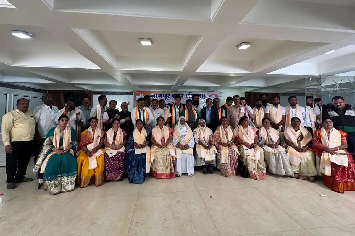 दावोस में महाराष्ट्र ने दिखाई ताकत, एक लाख करोड़ के निवेश की उम्मीद