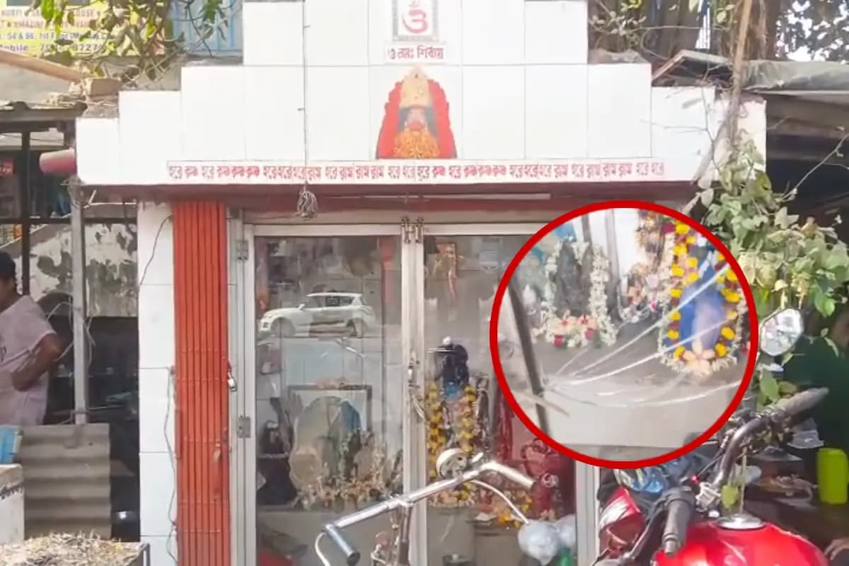 Kolkata News: कोलकाता के शोखेरबाजार शिवकाली मंदिर में चोरी, देवी काली की स्वर्ण जिह्वा से लेकर मुकुट तक चोरी