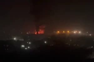 Nagpur Fire: नागपुर के उत्पल वाडी में भीषण आग से कई घर जलकर राख हुए
