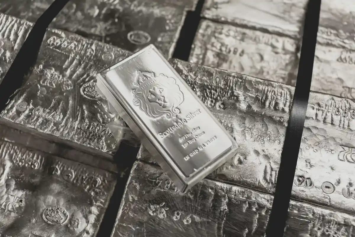 Silver Price Today: क्या आज सस्ती हुई चांदी? जानिए 8 मार्च का ताजा भाव