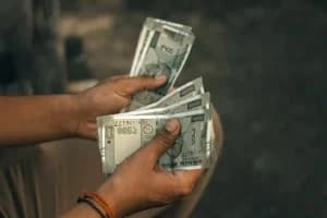 8th pay commission fitment factor calculation: केंद्रीय कर्मचारियों की सैलरी में होगा बड़ा इजाफा, जानें पूरी डिटेल