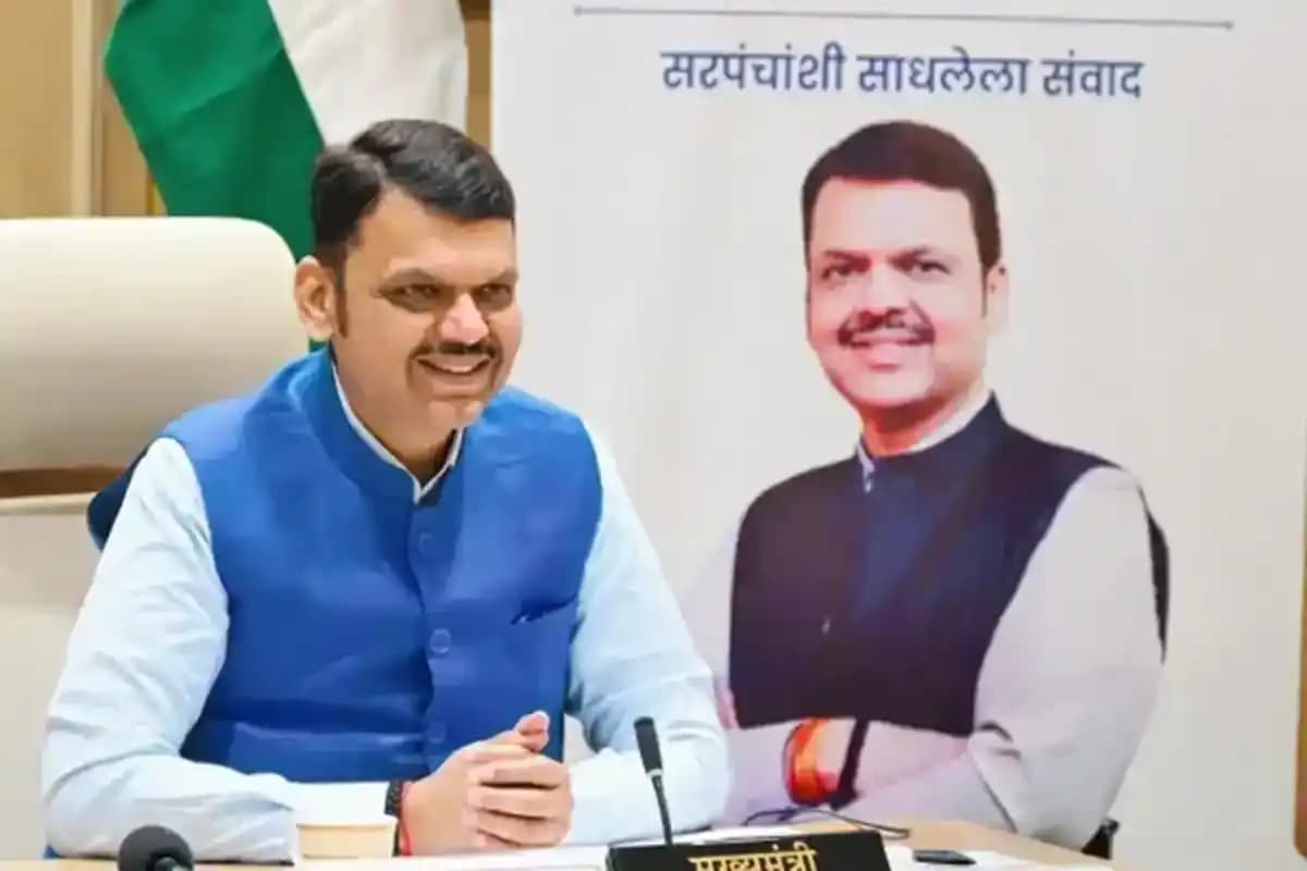 मुंबई वैश्विक पूंजी का प्रवेशद्वार बनेगी: देवेंद्र फडणवीस