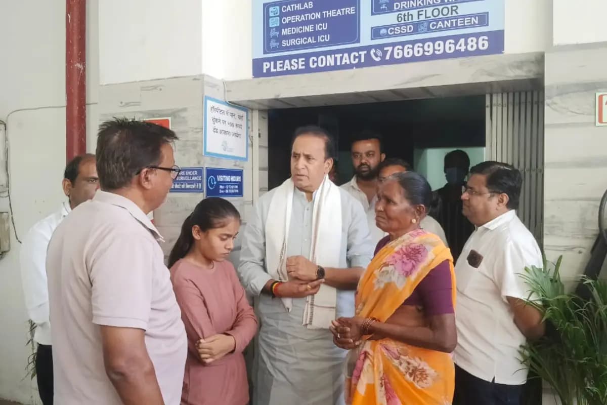 Nagpur News: नागपुर के राऊलगांव में विस्फोटक फैक्ट्री में धमाका, 17 मरे, 18 घायल, CM फडणवीस ने किया ₹5 लाख मुआवजे का ऐलान