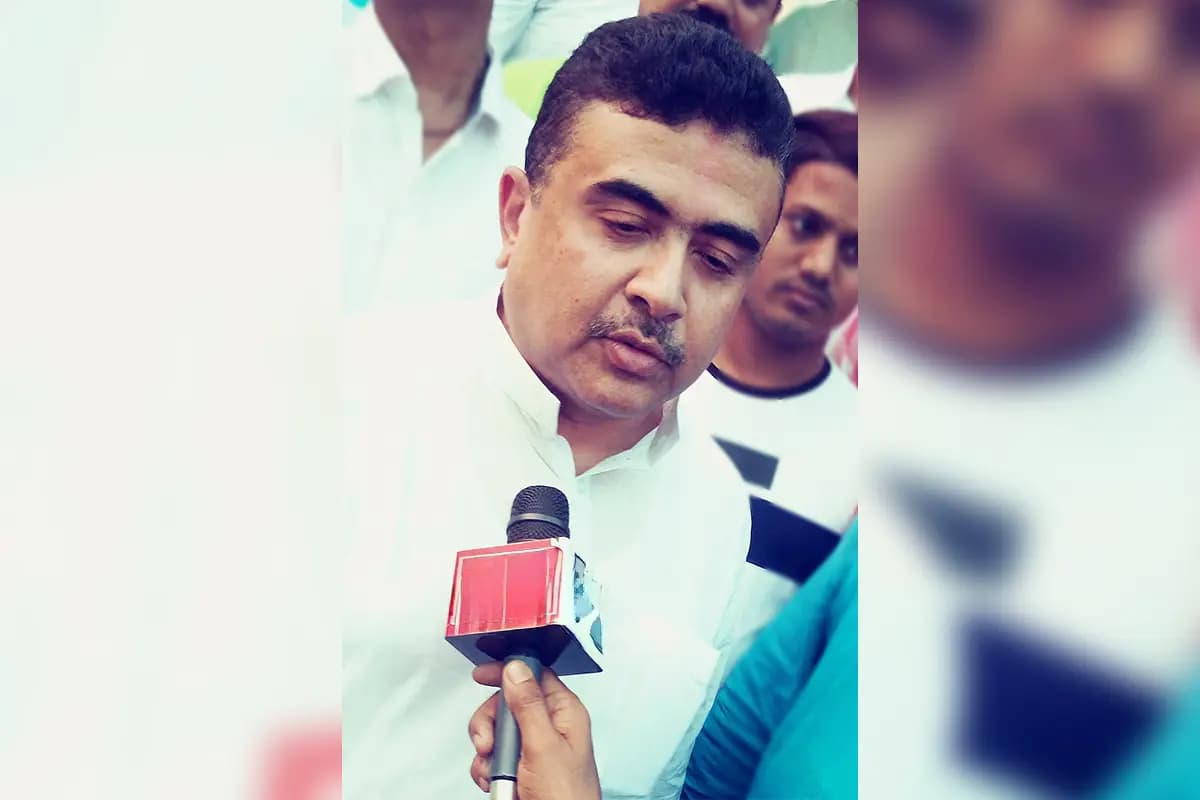 Kolkata Politics: शुभेंदु अधिकारी का ममता सरकार पर हमला – बागडोगरा रवाना होने से पहले कोलकाता एयरपोर्ट पर प्रेस को संबोधन