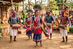 Tribal cultural festival Kuwara Bhivsan Draupadi Mahanatya protest Nagpur: आदिवासी सांस्कृतिक महोत्सव "कुवारा भिवसन" में 'द्रौपदी महानाट्य' पर आदिवासी समाज का विरोध, अप्पर आयुक्त को सौंपा ज्ञापन