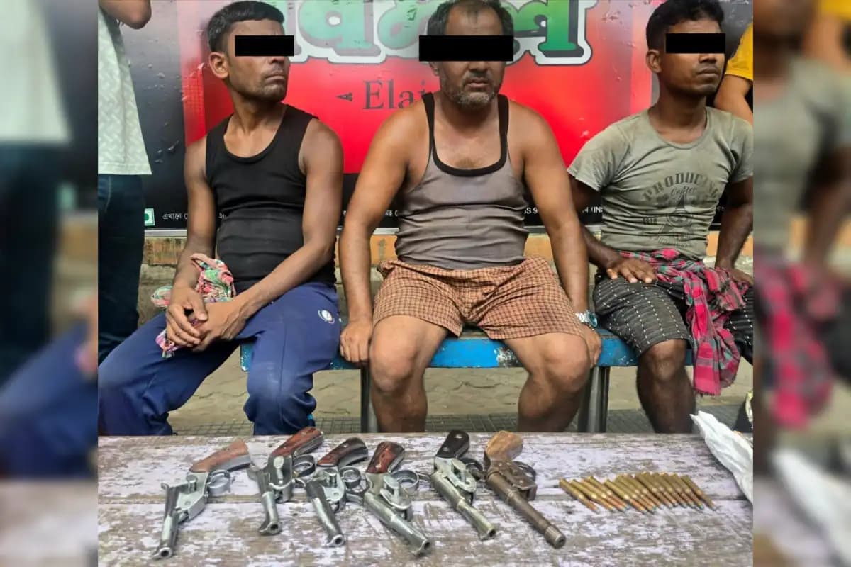 Kolkata Crime: कोलकाता के राजाबाजार में हथियार तस्कर गिरफ्तार, बिहार के नालंदा से आया युवक, 6 अग्नेयास्त्र और 14 जिंदा कारतूस बरामद