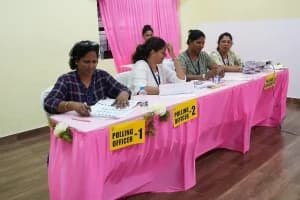 Bengal Election Phase 2: कोलकाता में कल दूसरे चरण का मतदान: चुनाव आयोग की खास पहल,160 रासबिहारी क्षेत्र में 'पिंक बूथ',