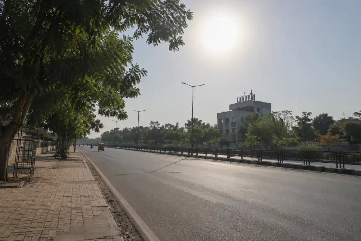 नागपुर और वर्धा समेत पूरे विदर्भ में भीषण गर्मी, लोग घरों में रहने को मजबूर