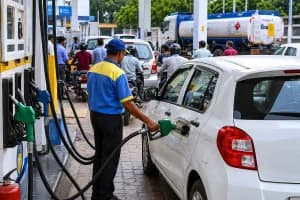 Petrol-Diesel Price Today: आज क्या है पेट्रोल-डीजल के दाम ? जानें आपके शहर में क्या है नया रेट