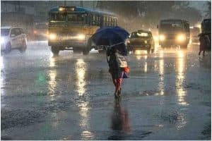 WB Monsoon News: आईएमडी का भारी बारिश को लेकर बड़ा अलर्ट। कोलकाता समेत 9 जिलों में मूसलाधार बारिश के आसार वहीं मछुआरों के लिए रेड अलर्ट जारी। जानिए पूरी खबर।