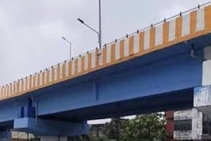 Siliguri Burdwan Road Flyover: सिलीगुड़ी का वर्षों का इंतजार खत्म। कल 1.124 किलोमीटर लंबे वर्दवान रोड फ्लाईओवर का शुभारंभ होगा। जानिए कैसे मिलेगी शहर को ट्रैफिक जाम से राहत।