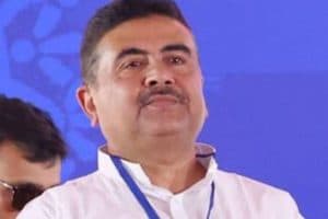 Suvendu Adhikari Purulia Steel Plant: पश्चिम बंगाल के विकास को लेकर मुख्यमंत्री शुभेंदु अधिकारी ने बड़ा बयान दिया है। उन्होंने व्यापारियों और उद्योगपतियों से बंगाल के पुनर्निर्माण का आह्वान करते हुए बुनियादी ढांचे को मजबूत करने और राज्य को आत्मनिर्भर बनाने का संकल्प जताया।