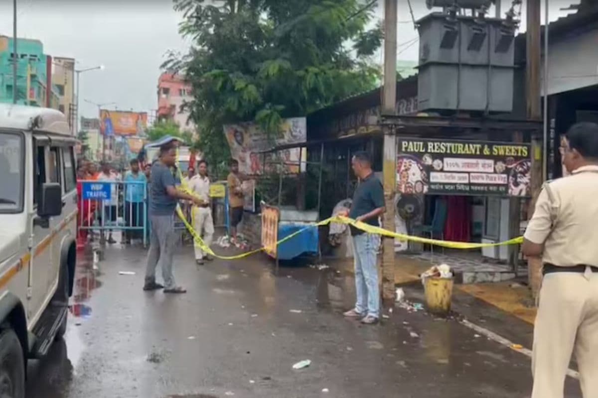 Tarapith Fire Incident: तारापीठ अग्निकांड पर प्रशासन सख्त, पीड़ित परिवारों को मिलेगी आर्थिक मदद