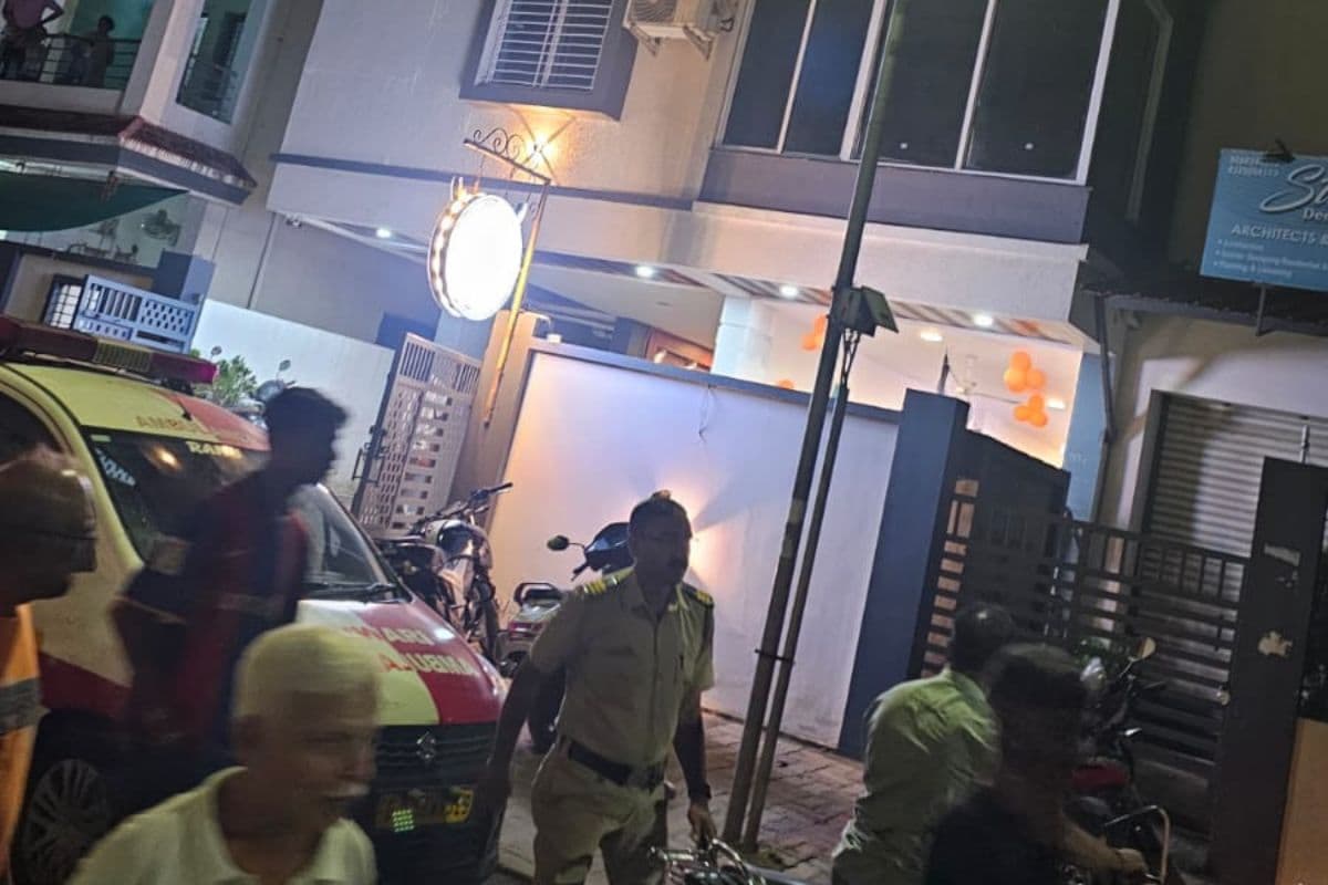 Nagpur Hotel Murder News: होटल के कमरे में प्रेमिका की हत्या कर खून से भरी मांग, आरोपी की हालत गंभीर