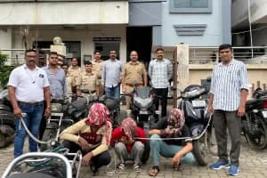 Nagpur Wathoda Theft Cases Solved: नागपुर के वाठोडा में घरफोड़ियों और वाहन चोरी के चार मामले सुलझे, 2.10 लाख रुपये का माल बरामद