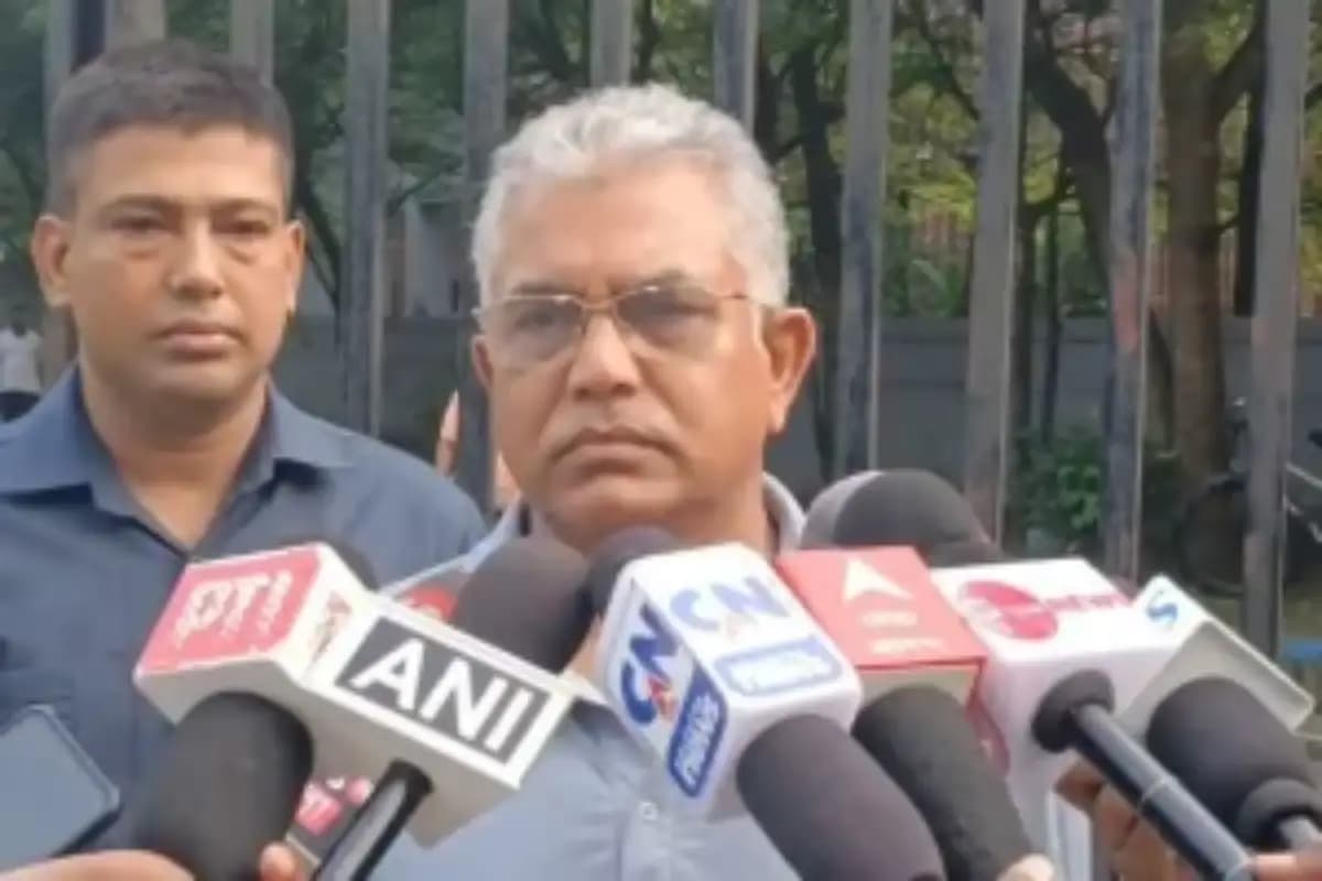 कोलकाता के इको पार्क में दिलीप घोष से कई मुद्दों पर सवाल, बिहार से बंगाल की राजनीति और शिक्षा तक मांगी गई प्रतिक्रिया