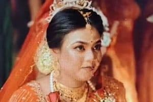 Honeymoon Barbeque Accident: सिटोंग में हनीमून मनाने पहुंचे चोपड़ा के नवविवाहित जोड़े के साथ दर्दनाक हादसा हुआ। बारबेक्यू के दौरान निकिता गंभीर रूप से झुलस गईं। जानें पूरा मामला।