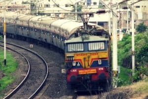 Nagpur Special Trains: दीपावली और छठ पर यात्रियों की सुविधा के लिए मध्य रेल 418 स्पेशल ट्रेनें चलाएगा। इनमें नागपुर से जुड़ी 38 ट्रेनें शामिल हैं।