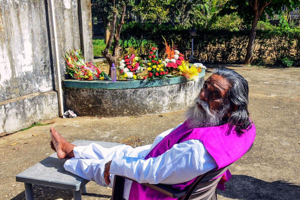 Shibu Soren Tribute: एक युग का अंत, याद आ रहे साथ बिताये पल : चंपाई सोरेन