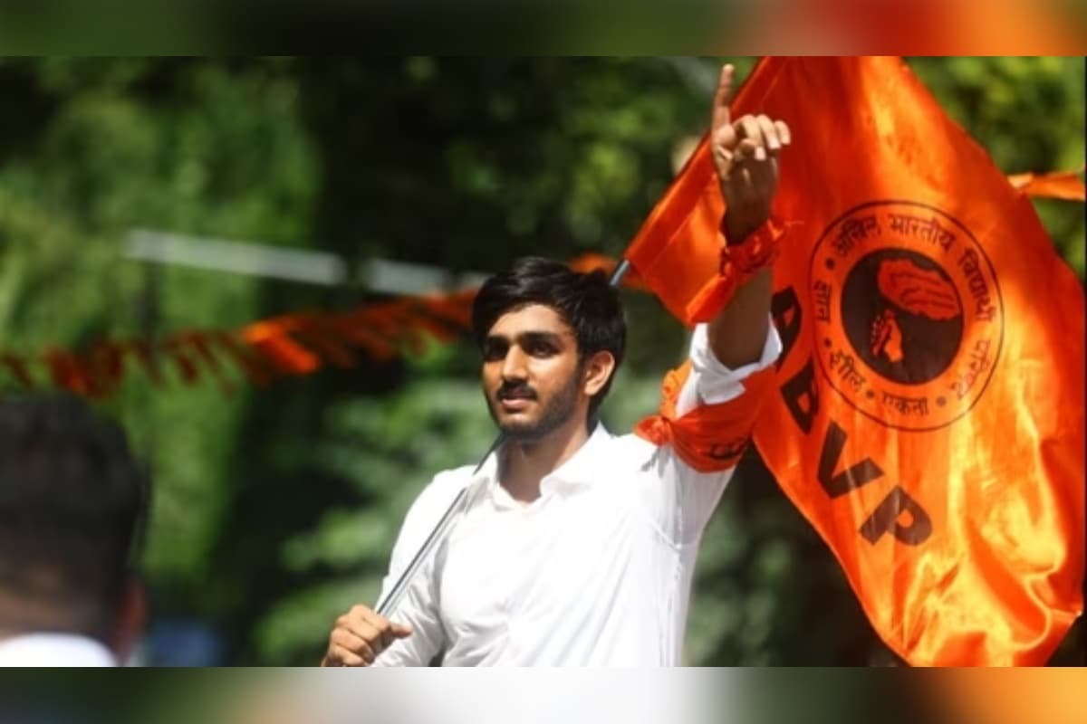 DUSU Election Result 2025 Live: ABVP एबीवीपी के आर्यन मान ने बड़ी बढ़त बनाए रखी, NSUI उपाध्यक्ष पद पर आगे