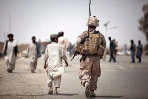 Pak-Afghan Border Clash 2025: अफगानिस्तान ने दुरंड रेखा पर पाकिस्तानी चौकियों पर कब्जा किया, 15 सैनिक ढेर