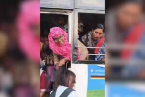 Bhandara Bus Conductor Viral Video