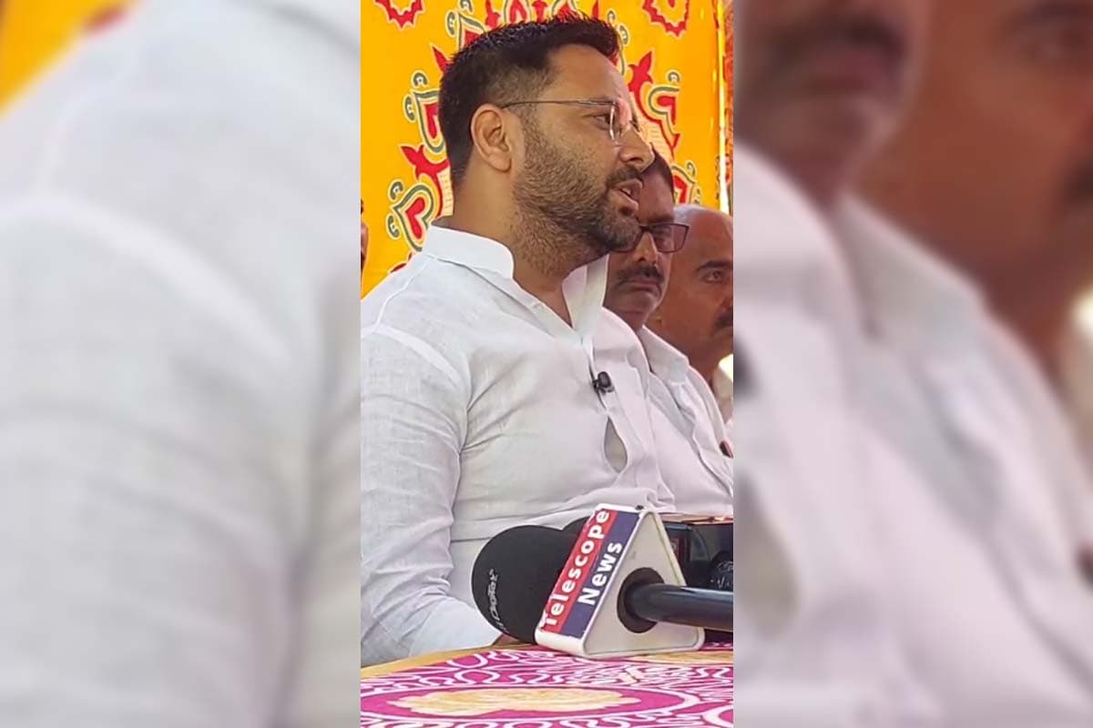धमदाहा की धरती से उठी सियासी गूंज – मनीष मंडल का प्रहार, बोले “महत्वाकांक्षा ने संतोष कुशवाहा को अपने ही घर से पराया बना दिया”